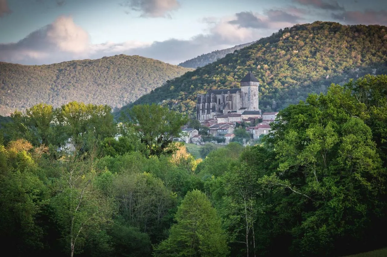 Hôtel Chateau De Barsous à Saint-Bertrand-de-Comminges Maison d'hôtes