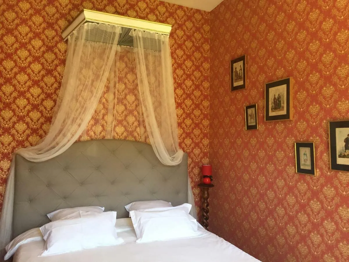 Chateau De Barsous Hotel Saint-Bertrand-de-Comminges 0*,
