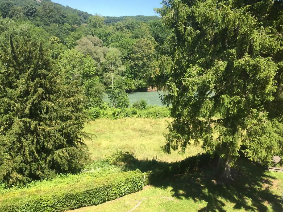 Chateau De Barsous Hotel Saint-Bertrand-de-Comminges 0*,  France
